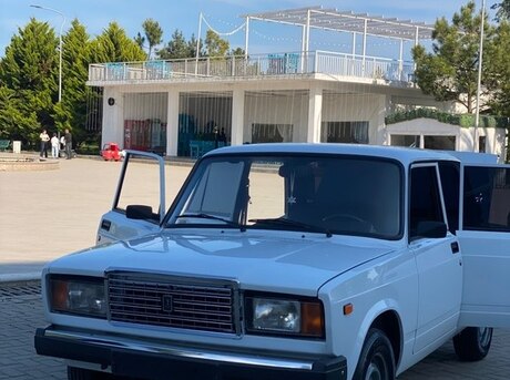 LADA (VAZ) 2107