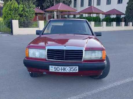 Mercedes 190