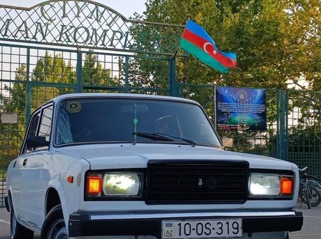 LADA (VAZ) 2107