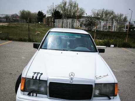 Mercedes 250 D