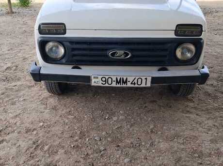 LADA (VAZ) Niva