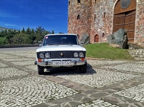 LADA (VAZ) 2106