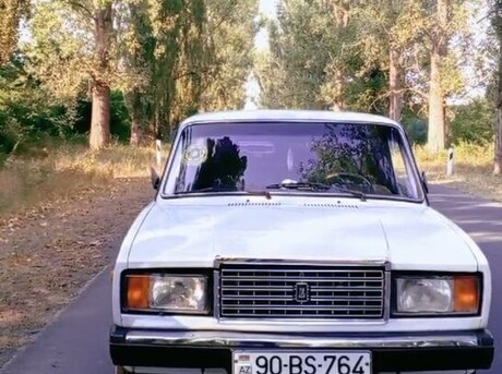 LADA (VAZ) 2107