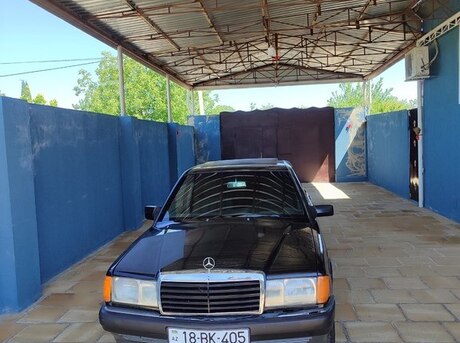 Mercedes 190