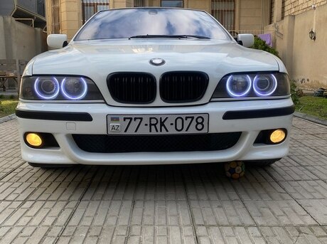 BMW 525