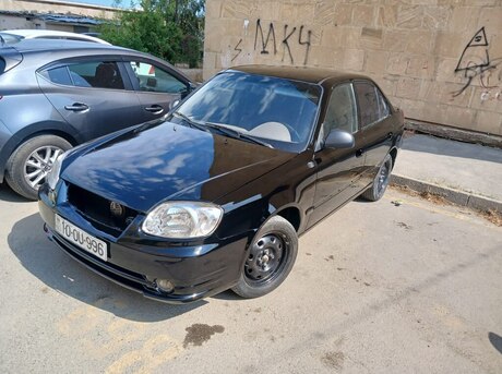 Hyundai Accent
