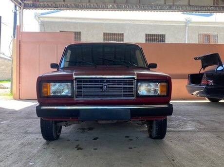 LADA (VAZ) 2107