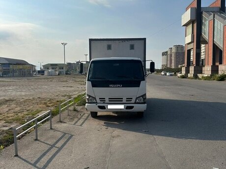 Isuzu NPR 66 P