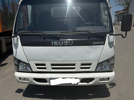 Isuzu NPR 66 L
