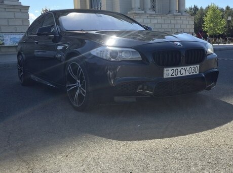 BMW 528