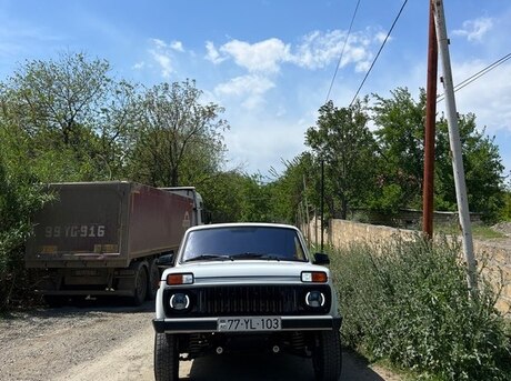 LADA (VAZ) Niva