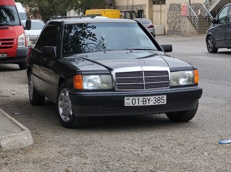 Mercedes 190
