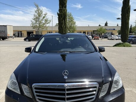 Mercedes E 250