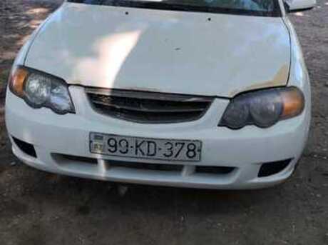 Kia Shuma
