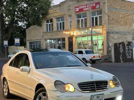 Mercedes C 240