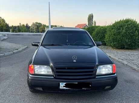 Mercedes C 220