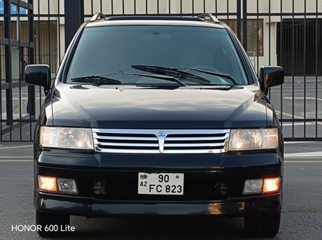Mitsubishi Chariot