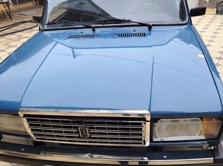 LADA (VAZ) 2107