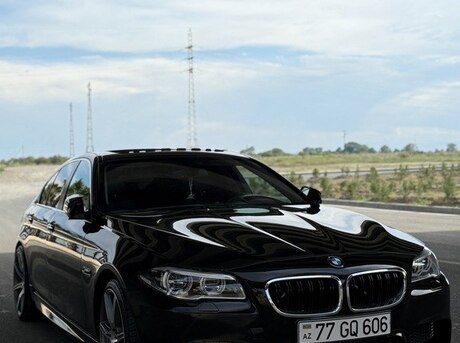 BMW 528