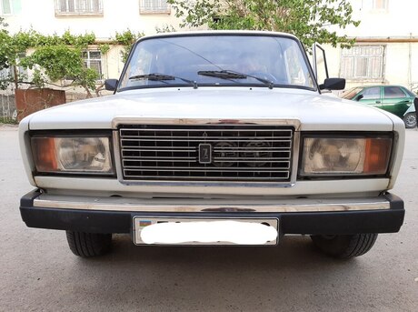 LADA (VAZ) 2107