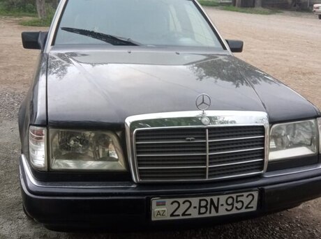 Mercedes 200 D