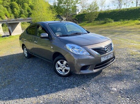 Nissan Latio
