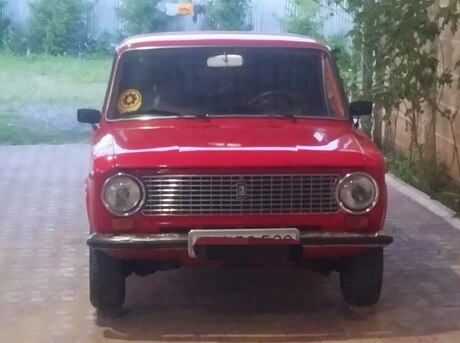 LADA (VAZ) 21013