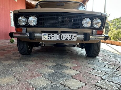 LADA (VAZ) 2106
