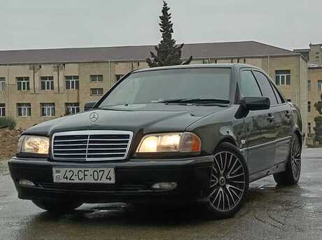 Mercedes C 180