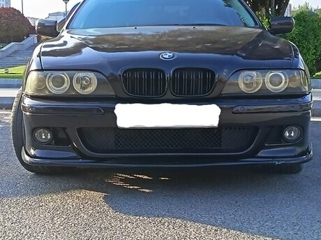 BMW 525