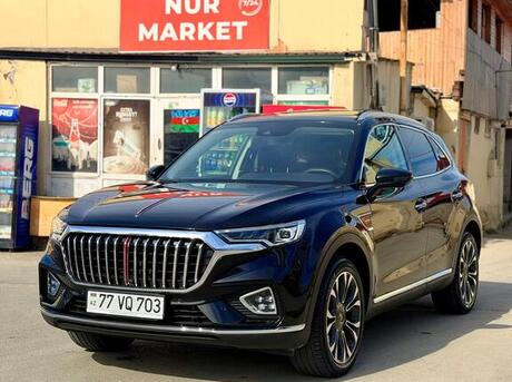 Hongqi HS5
