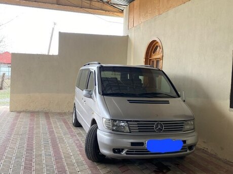 Mercedes Vito 114