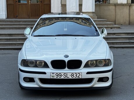 BMW 525