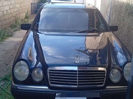 Mercedes E 280