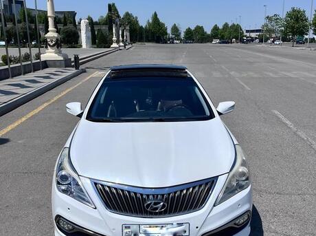 Hyundai Azera