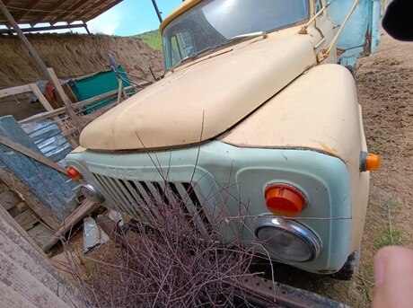 GAZ 53