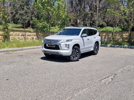 Mitsubishi Pajero Sport