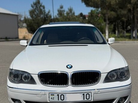 BMW 740