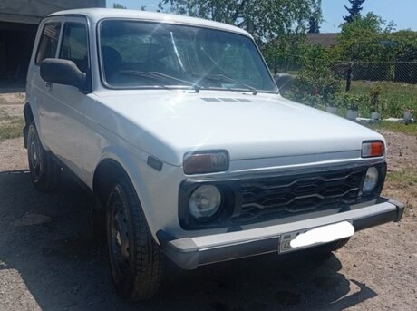 LADA (VAZ) Niva