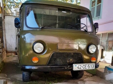 UAZ 33036
