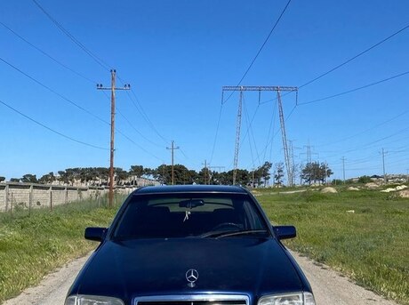 Mercedes C 180