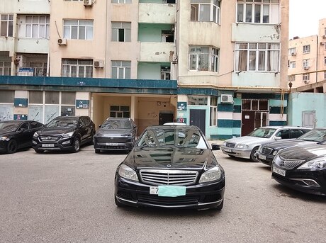 Mercedes C 220