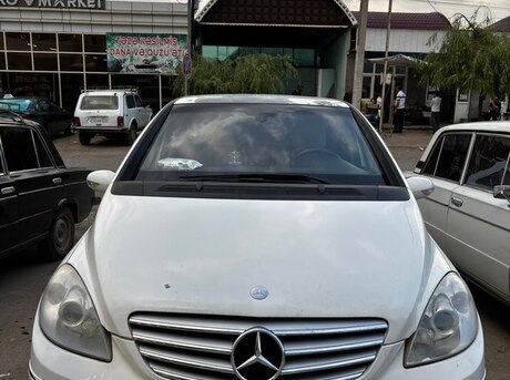 Mercedes B 170