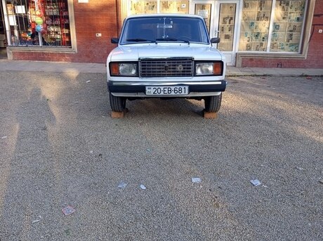 LADA (VAZ) 2107