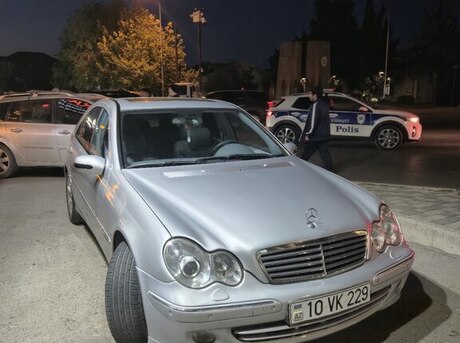 Mercedes C 200