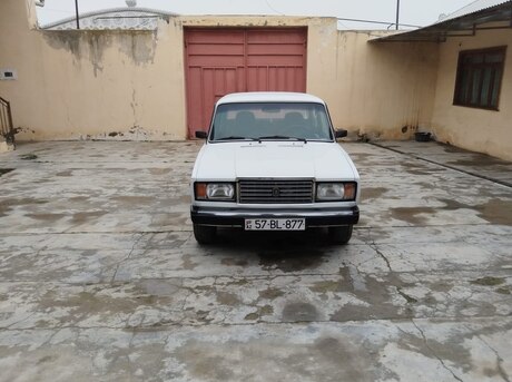 LADA (VAZ) 2107