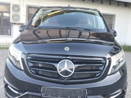 Mercedes V 250
