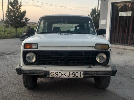 LADA (VAZ) Niva