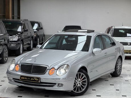 Mercedes E 240