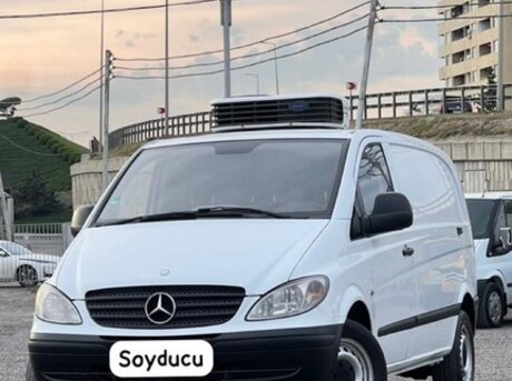 Mercedes Vito